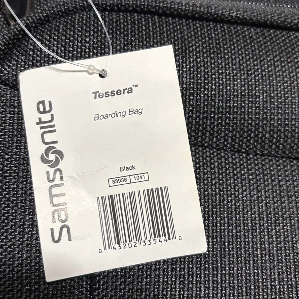 Samsonite Tessera boarding bag with shoulder strap and sleeve. NWT